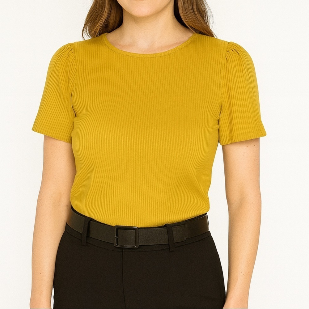 Express Ribbed Short Sleeve Top in mustard